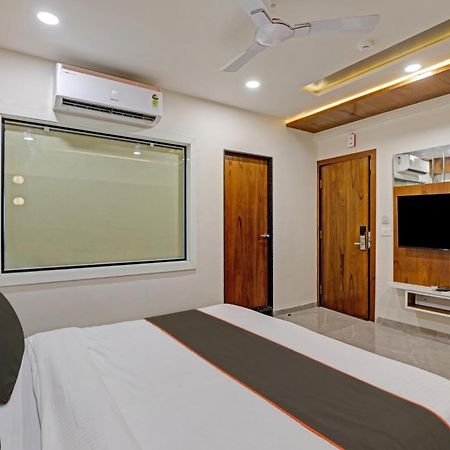 Collection O Alpha One Hotel Ahmedabad Luaran gambar