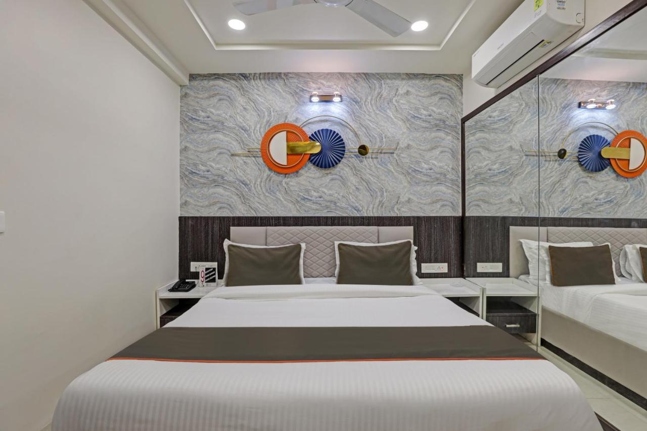 Collection O Alpha One Hotel Ahmedabad Luaran gambar